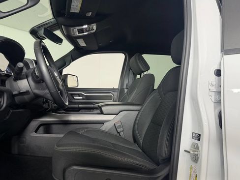 Certified 2025 RAM 1500 Big Horn AWD/4WD image 20