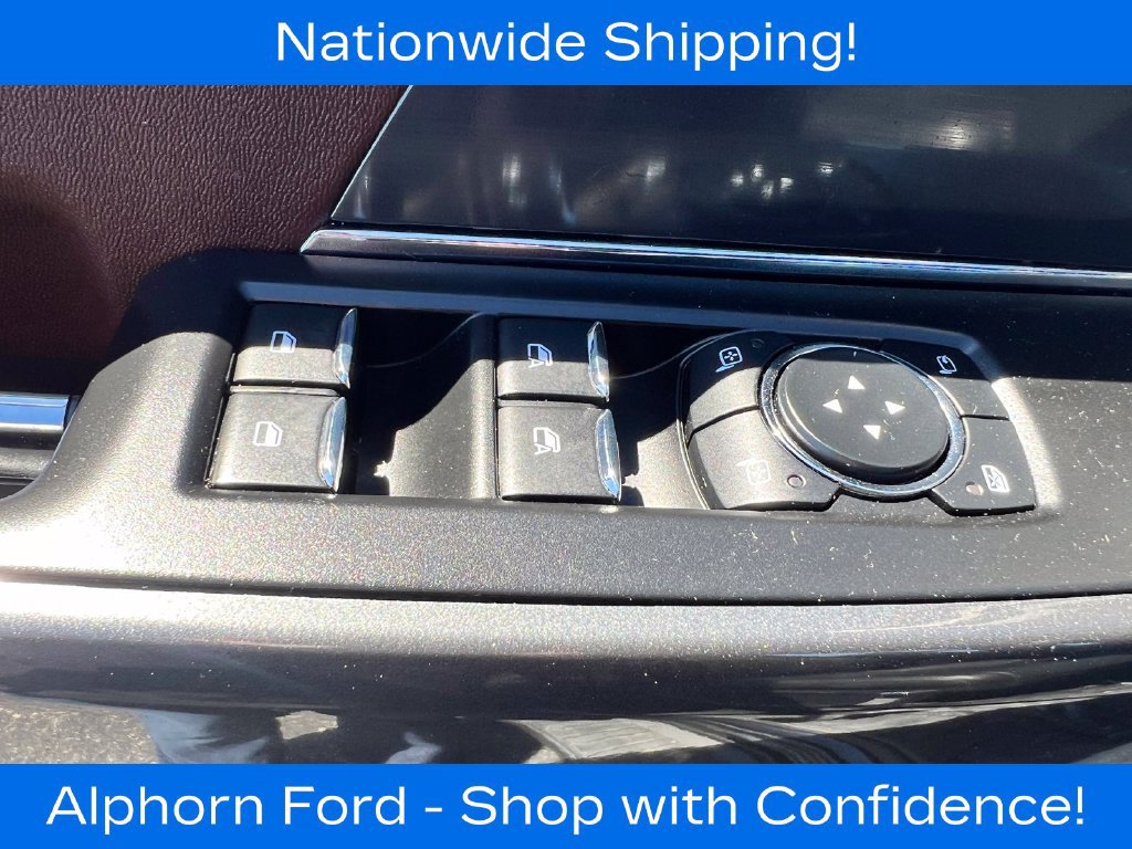 Used 2023 Ford F150 Lariat AWD/4WD image 13