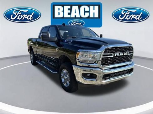 Used 2024 RAM 2500 Big Horn AWD/4WD image 1