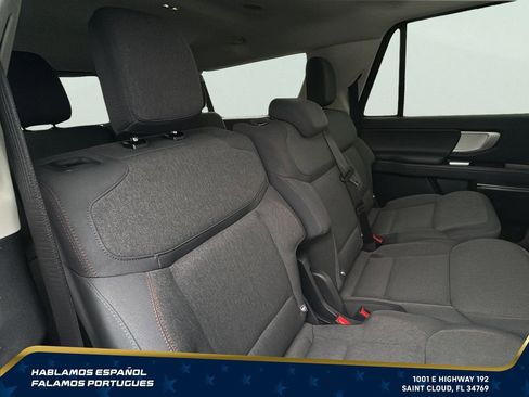 Used 2025 Ford Expedition Max Active AWD/4WD image 36