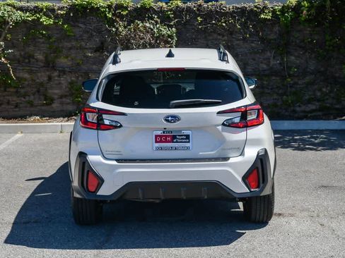 Used 2024 Subaru Crosstrek 2.0i Premium image 7