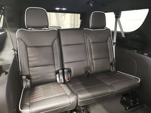 New 2026 GMC Yukon XL AT4 Ultimate AWD/4WD image 15