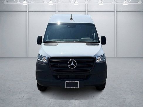 New 2024 Mercedes-Benz Sprinter 2500 image 2