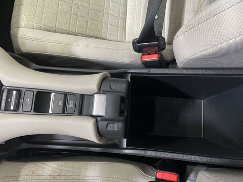 Used 2024 Honda HR-V LX image 20