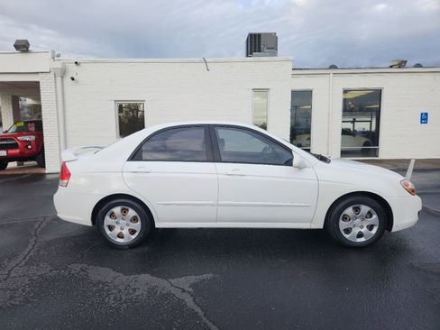 Used 2007 Kia Spectra EX image 6