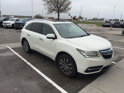 Used 2016 Acura MDX SH-AWD w/ Technology Package image 2