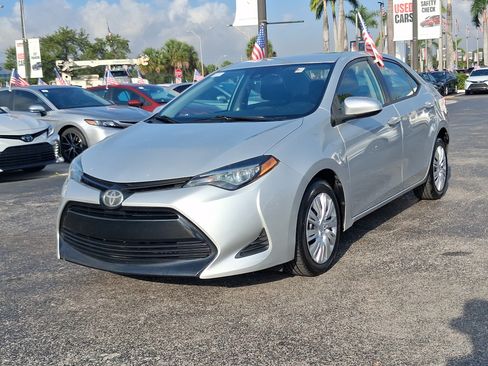 Used 2019 Toyota Corolla LE FWD image 5
