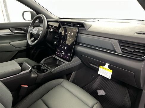 New 2026 GMC Terrain AT4 w/ Convenience Package III image 30