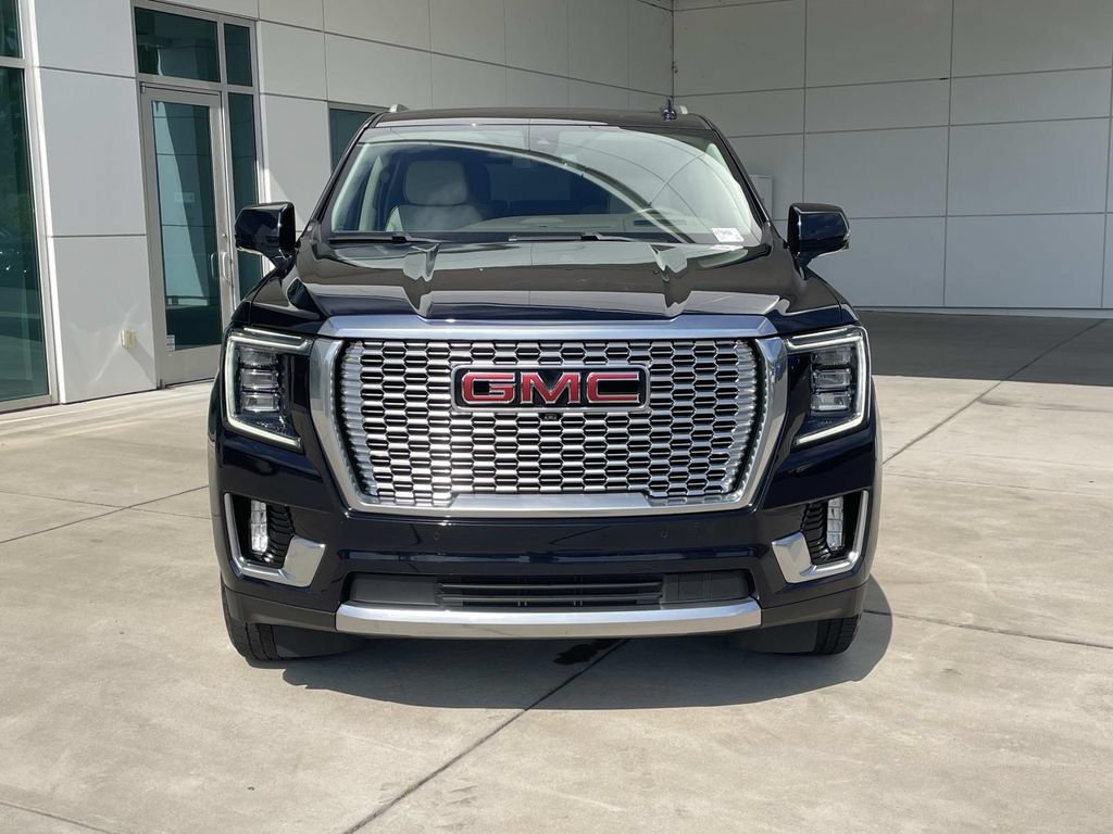 Used 2022 GMC Yukon Denali AWD/4WD image 8