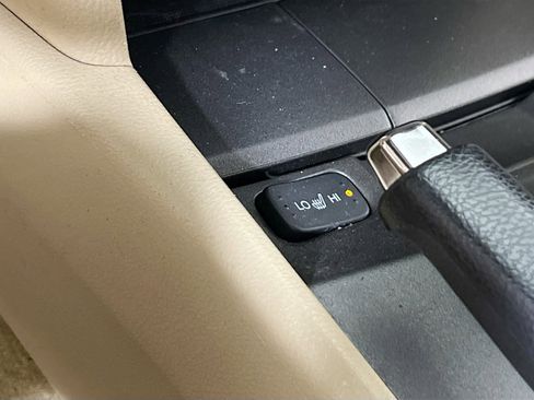 Used 2012 Honda Accord SE image 18