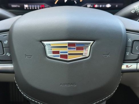 Used 2022 Cadillac CT4 Premium Luxury RWD image 15