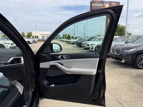 Certified 2024 BMW X5 sDrive40i w/ Premium Package RWD image 29