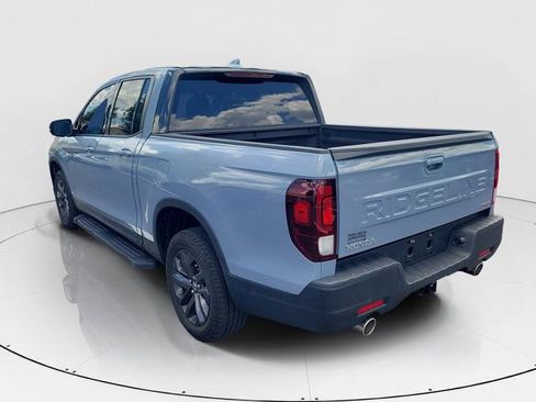 Used 2024 Honda Ridgeline Sport image 5