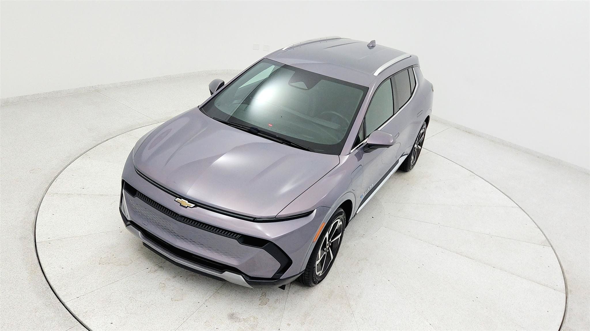 Used 2024 Chevrolet Equinox EV LT FWD image 35