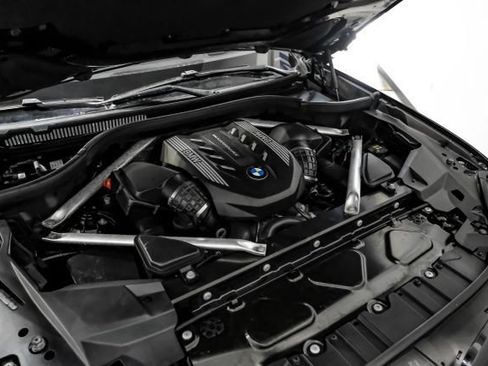 Used 2020 BMW X5 M50i AWD/4WD image 48