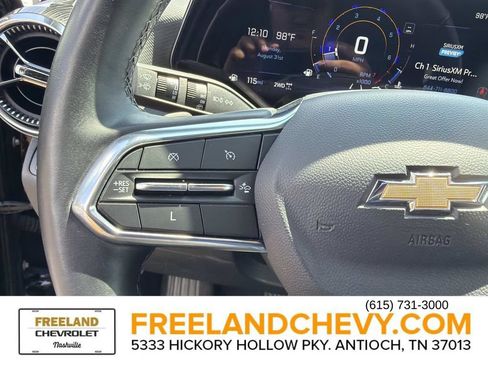 Used 2025 Chevrolet Equinox LT w/ Convenience Package II AWD/4WD image 27