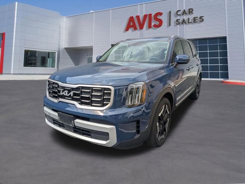 Used 2025 Kia Telluride S FWD image 1
