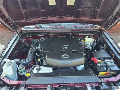 Used 2007 Toyota FJ Cruiser 4WD image 12