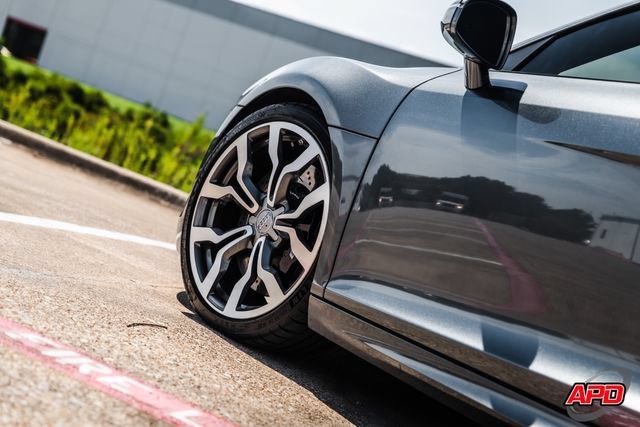 Used 2011 Audi R8 V10 AWD/4WD image 25