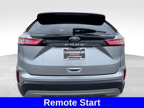 Used 2024 Ford Edge SEL w/ Convenience Package AWD/4WD image 4