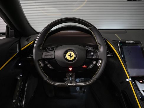 Used 2026 Ferrari Roma Spider RWD image 34