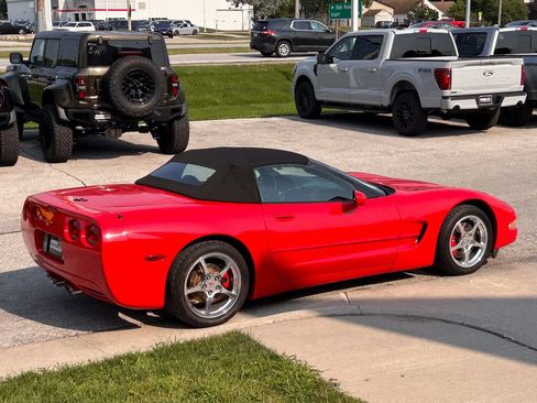 Used 2002 Chevrolet Corvette Convertible w/ Preferred Equipment Group2 RWD image 8