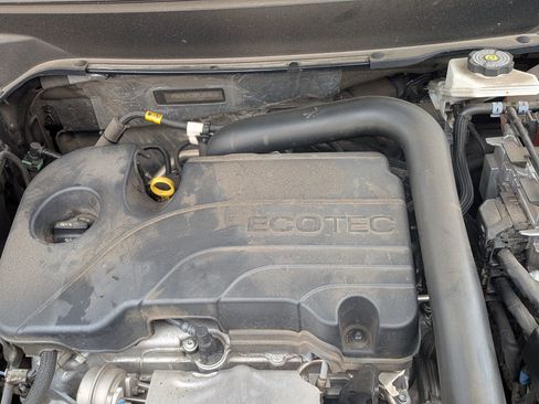 Used 2023 GMC Terrain SLT w/ Infotainment Package II image 35