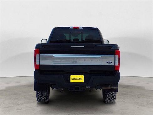 Used 2017 Ford F350 Platinum w/ Platinum Ultimate Package image 4