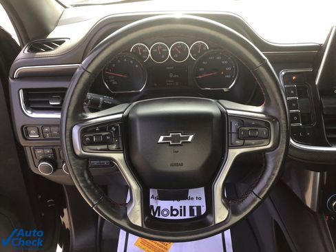 Used 2021 Chevrolet Suburban RST w/ Luxury Package image 35