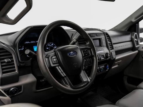 Used 2021 Ford F350 XL w/ Power Equipment Group image 13