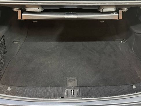 Used 2014 Mercedes-Benz E 350 Sedan image 21