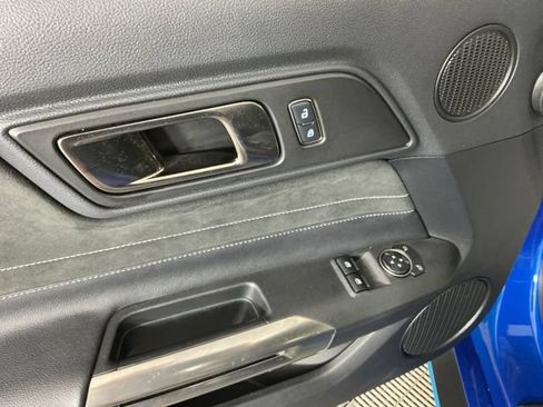Used 2017 Ford Mustang Shelby GT350 w/ Electronics Package RWD image 13