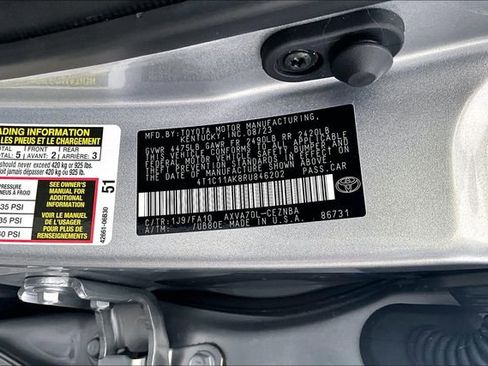 Used 2024 Toyota Camry LE image 19