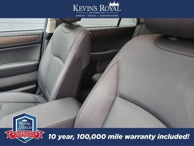 Used 2018 Subaru Outback 2.5i Limited AWD/4WD image 10