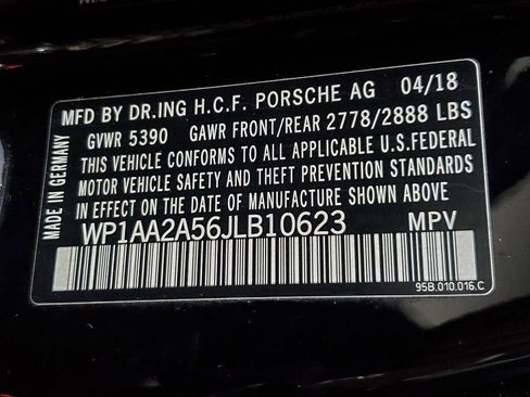 Used 2018 Porsche Macan image 39