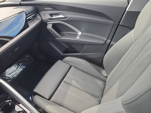 New 2025 Audi Q5 Premium Plus image 14