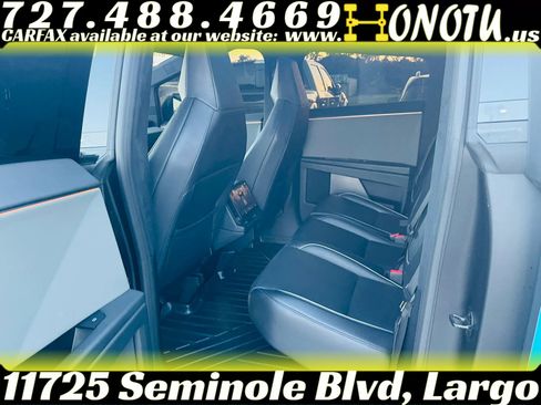 Used 2024 Tesla Cybertruck AWD Crew Cab image 13