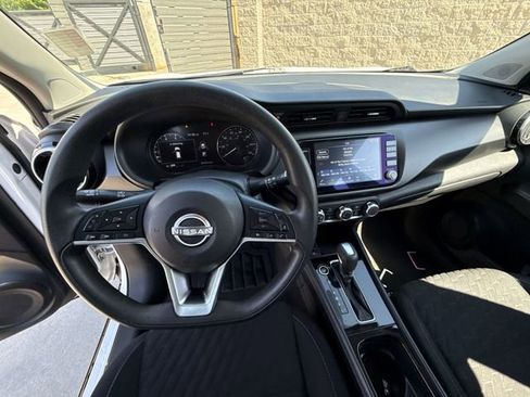Used 2023 Nissan Kicks SV FWD image 14