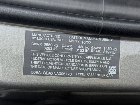 Used 2022 Lucid Air Grand Touring image 33