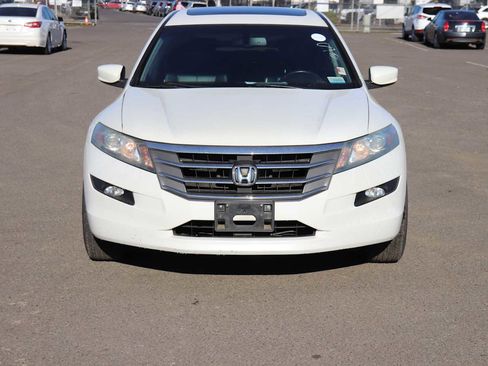Used 2011 Honda Crosstour EX-L image 2