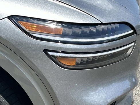 New 2026 Genesis GV70 2.5T Advanced image 10