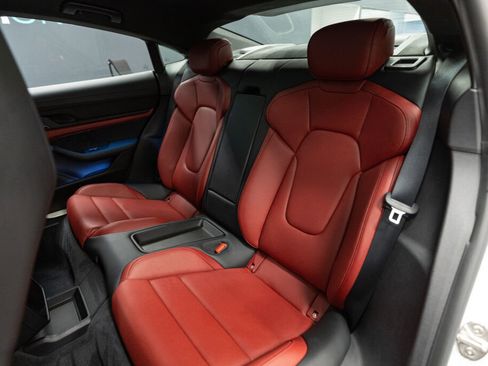 Used 2020 Porsche Taycan Turbo image 12