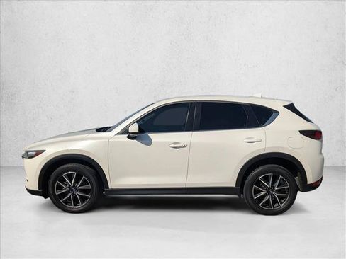 Used 2018 MAZDA CX-5 Touring w/ Preferred Equipment Package FWD image 9