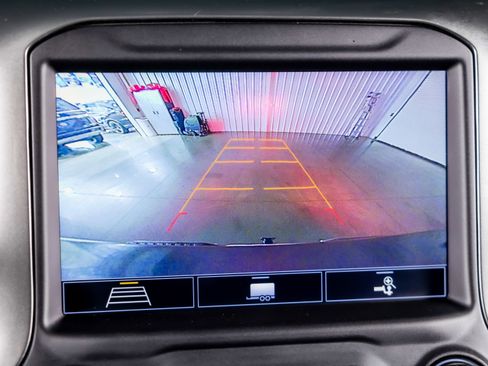 Used 2020 Chevrolet Silverado 1500 LTZ w/ LTZ Plus Package image 9