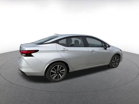 Used 2025 Nissan Versa SV image 15