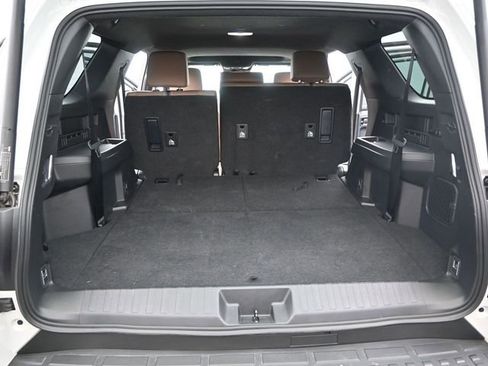 Used 2025 Toyota 4Runner Limited w/ Tow Technology Package image 14