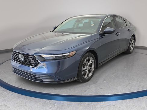 Used 2024 Honda Accord EX image 1