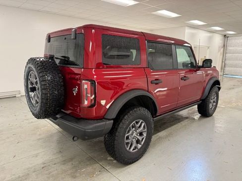 New 2025 Ford Bronco Badlands image 5