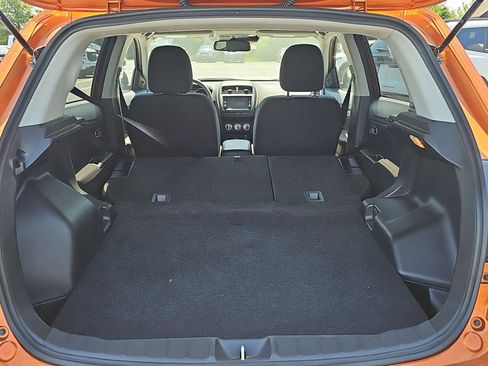 Used 2025 Mitsubishi Outlander Sport AWD image 27