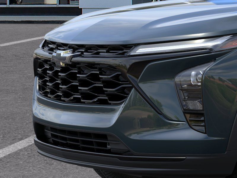 New 2026 Chevrolet Trax LT w/ Midnight Edition FWD image 13